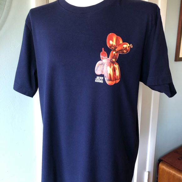 UNIQLO Jeff Koons Balloon Dog Qatar Children’s Museum T-Shirt Large - Picture 3 of 12
